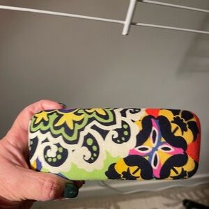 Multi color Clamshell Vera Bradley sunglasses Eyeglass Case